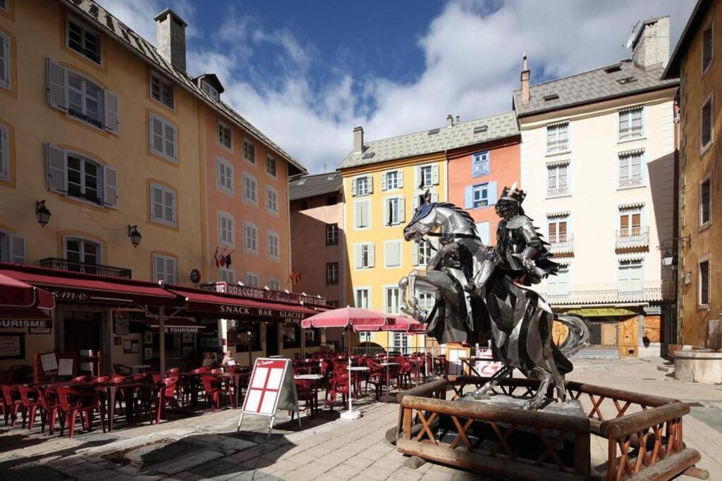 Studio Ideal 2 Personnes Et/Ou Avec 2 Enfants Briançon Exterior foto